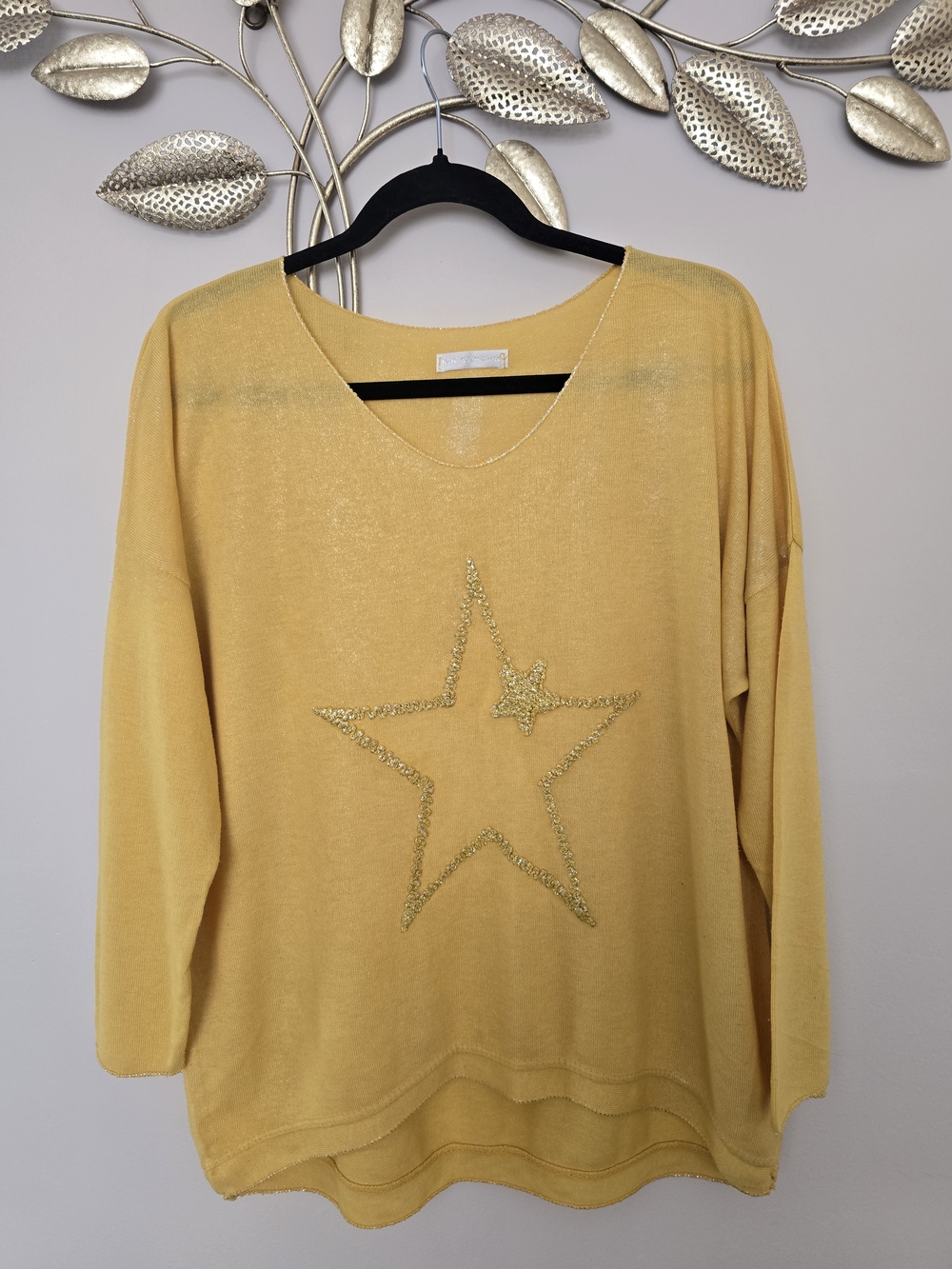 Relaxed V-Neck Yellow Star Embellished Women's Top Size L Oversized Cotton